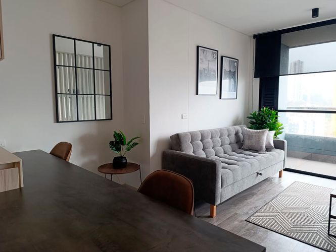 Apartamento de 1 alcoba en arriendo en Loma De Los Gonzalez, Medellín, 64 m² · foto 2 de 16