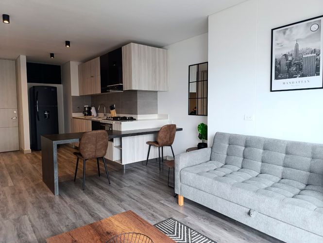 Apartamento de 1 alcoba en arriendo en Loma De Los Gonzalez, Medellín, 64 m² · foto 6 de 16