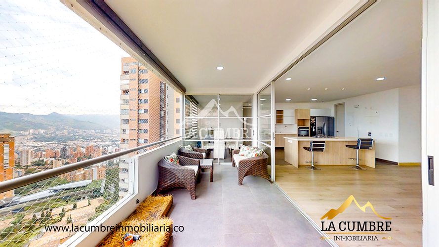 Apartamento de 3 alcobas en arriendo en La Calera, Medellín, 250 m² · foto 7 de 13