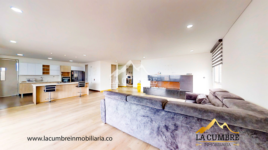 Apartamento de 3 alcobas en arriendo en La Calera, Medellín, 250 m² · foto 9 de 13