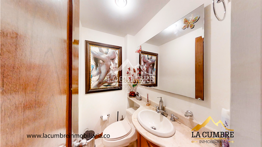 Casa de 3 alcobas en venta en Cumbres, Envigado, 280 m² · foto 4 de 12