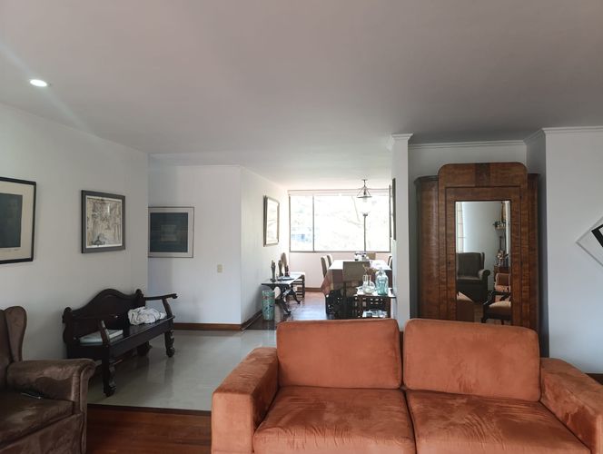 Apartamento de 3 alcobas en venta en El Diamante No.2, Medellín, 159 m² · foto 2 de 20