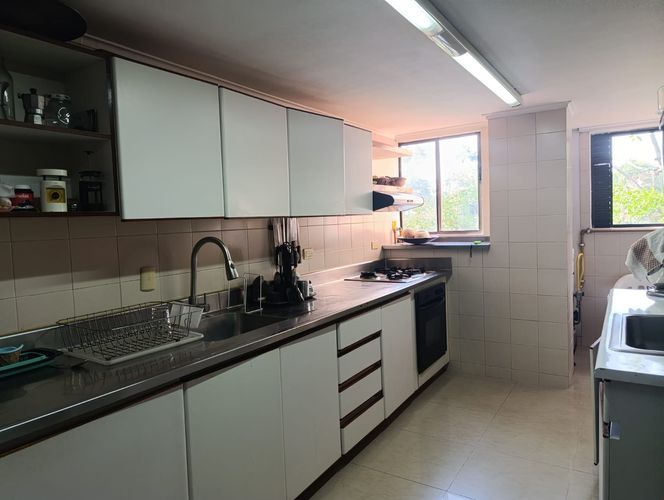 Apartamento de 3 alcobas en venta en El Diamante No.2, Medellín, 159 m² · foto 13 de 20