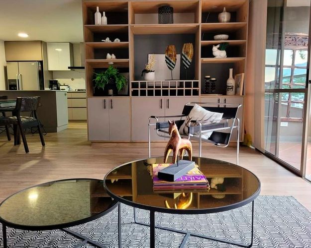 Apartamento de 2 alcobas en arriendo en San Lucas, Medellín, 120 m² · foto 2 de 12