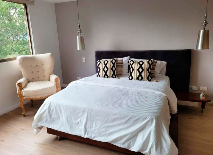 Apartamento de 2 alcobas en arriendo en San Lucas, Medellín, 120 m² · foto 9 de 12