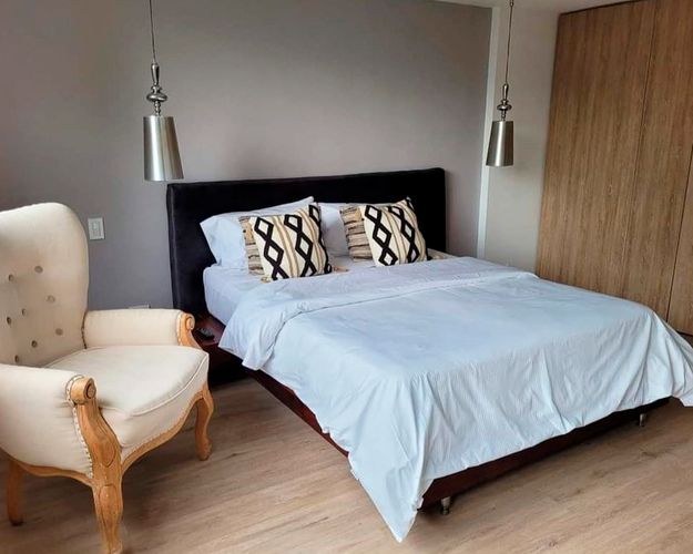 Apartamento de 2 alcobas en arriendo en San Lucas, Medellín, 120 m² · foto 10 de 12