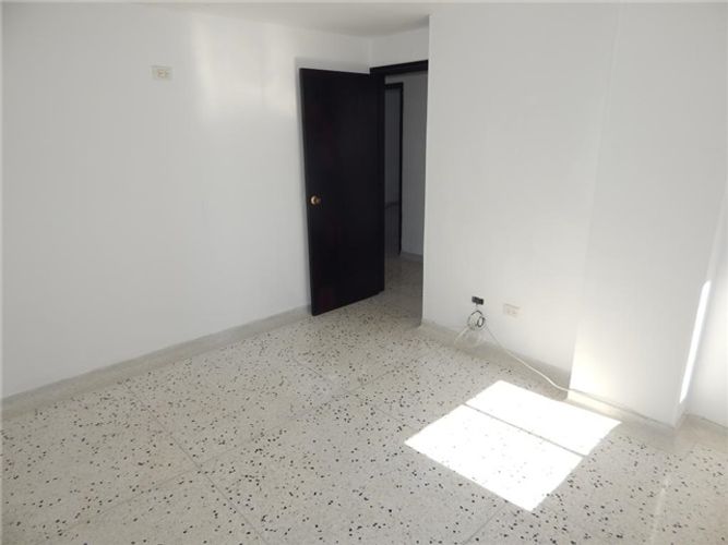 Apartamento de 3 alcobas en venta en Altos De Riomar, Barranquilla, 128 m² · foto 9 de 15