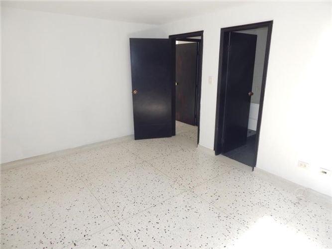 Apartamento de 3 alcobas en venta en Altos De Riomar, Barranquilla, 128 m² · foto 11 de 15