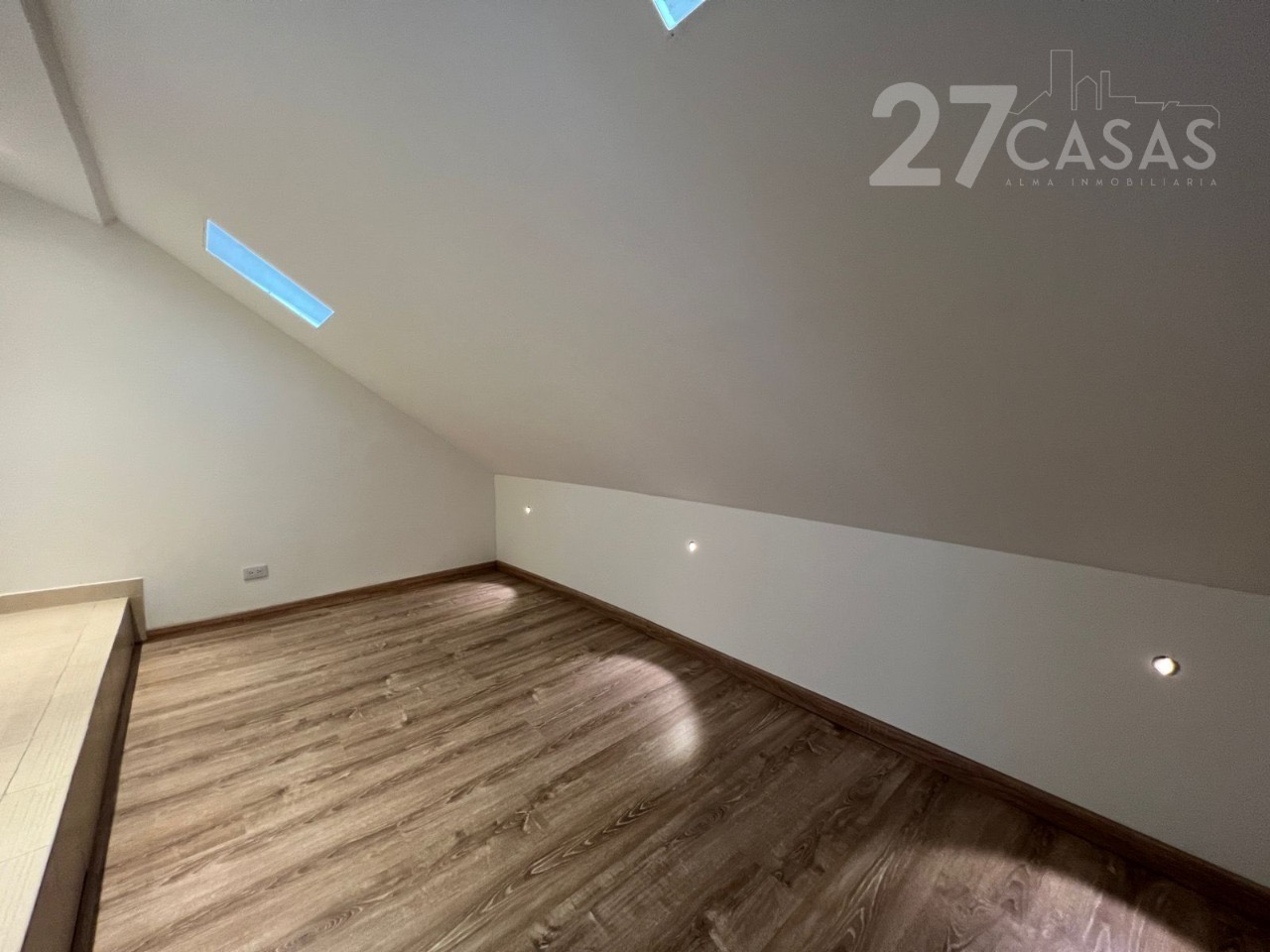 Casa en venta en Villas De Aranjuez, Bogotá · foto 16 de 19
