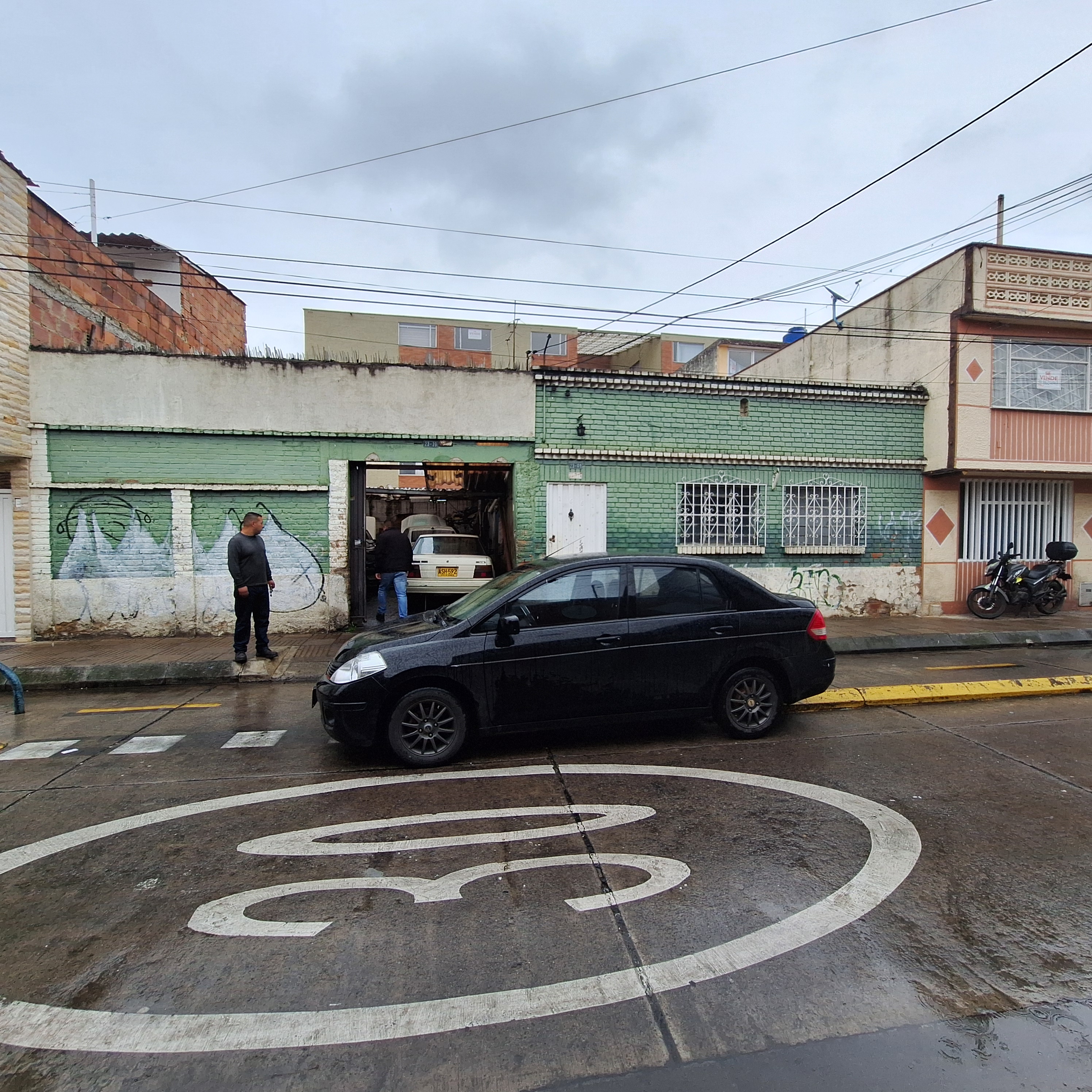 Casa en venta en Giralda, Bogotá · foto 2 de 4