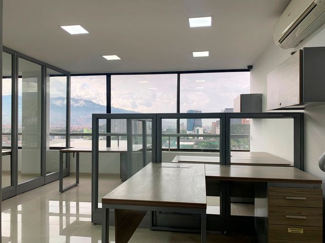 Oficina en arriendo en Villa Carlota, Medellín, 91 m² · foto 5 de 10