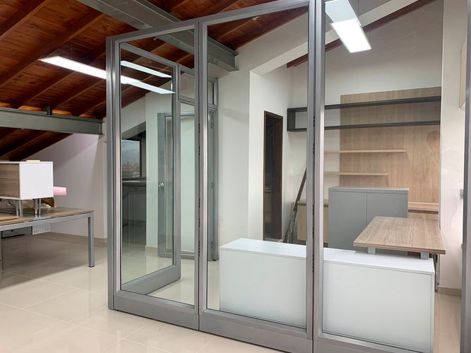 Oficina en arriendo en Villa Carlota, Medellín, 91 m² · foto 7 de 10