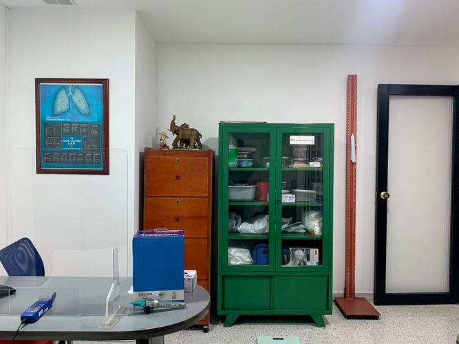 Consultorio en arriendo en Patio Bonito, Medellín, 27 m² · foto 5 de 6