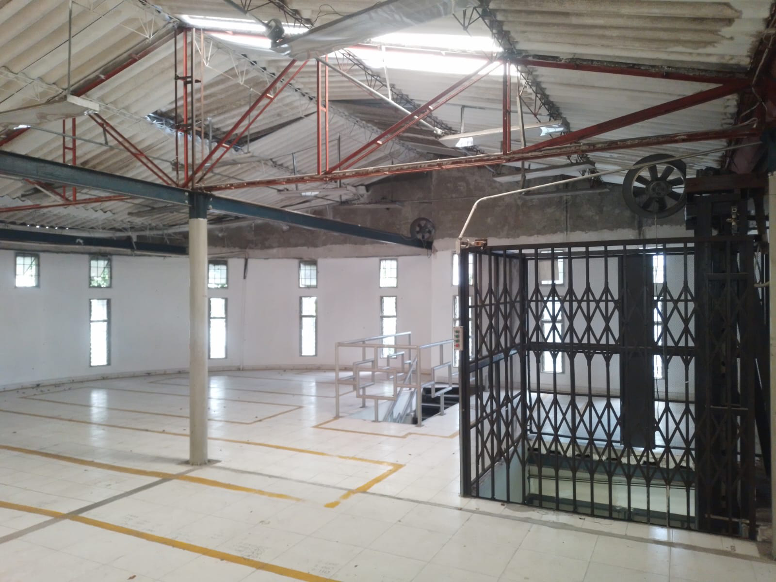 Warehouse for sale in Campo amor, Medellín