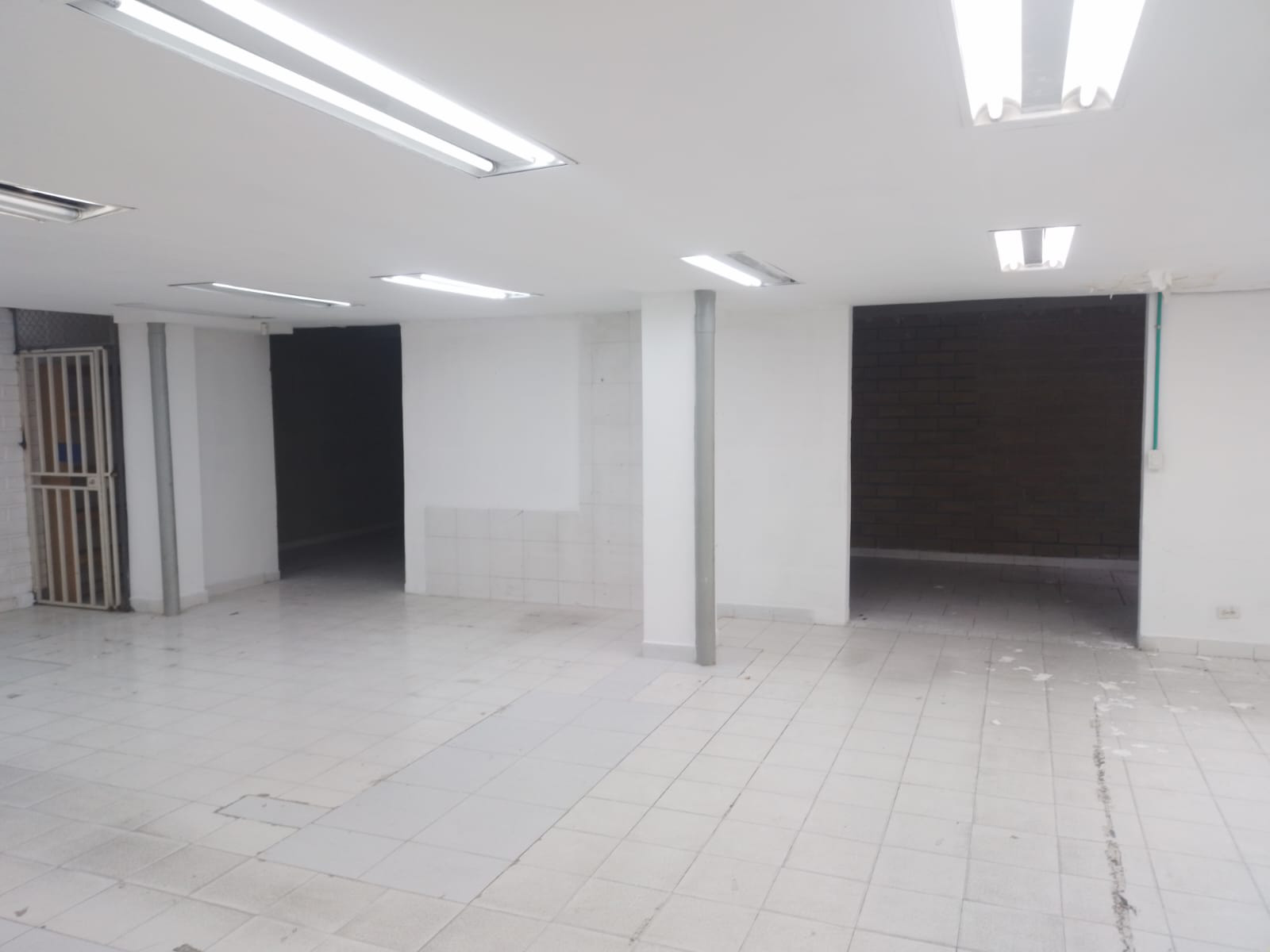 Warehouse for sale in Campo amor, Medellín 4