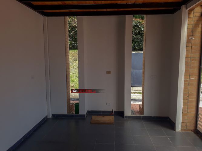 Local en arriendo en Santa Isabel, La Calera, 45 m² · foto 4 de 10