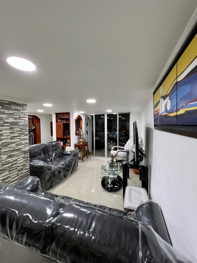 Casa en venta en Minuto De Dios, Bogotá · foto 5 de 13