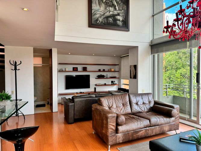 Apartamento de 2 alcobas en arriendo en El Tesoro, Medellín, 120 m² · foto 5 de 15