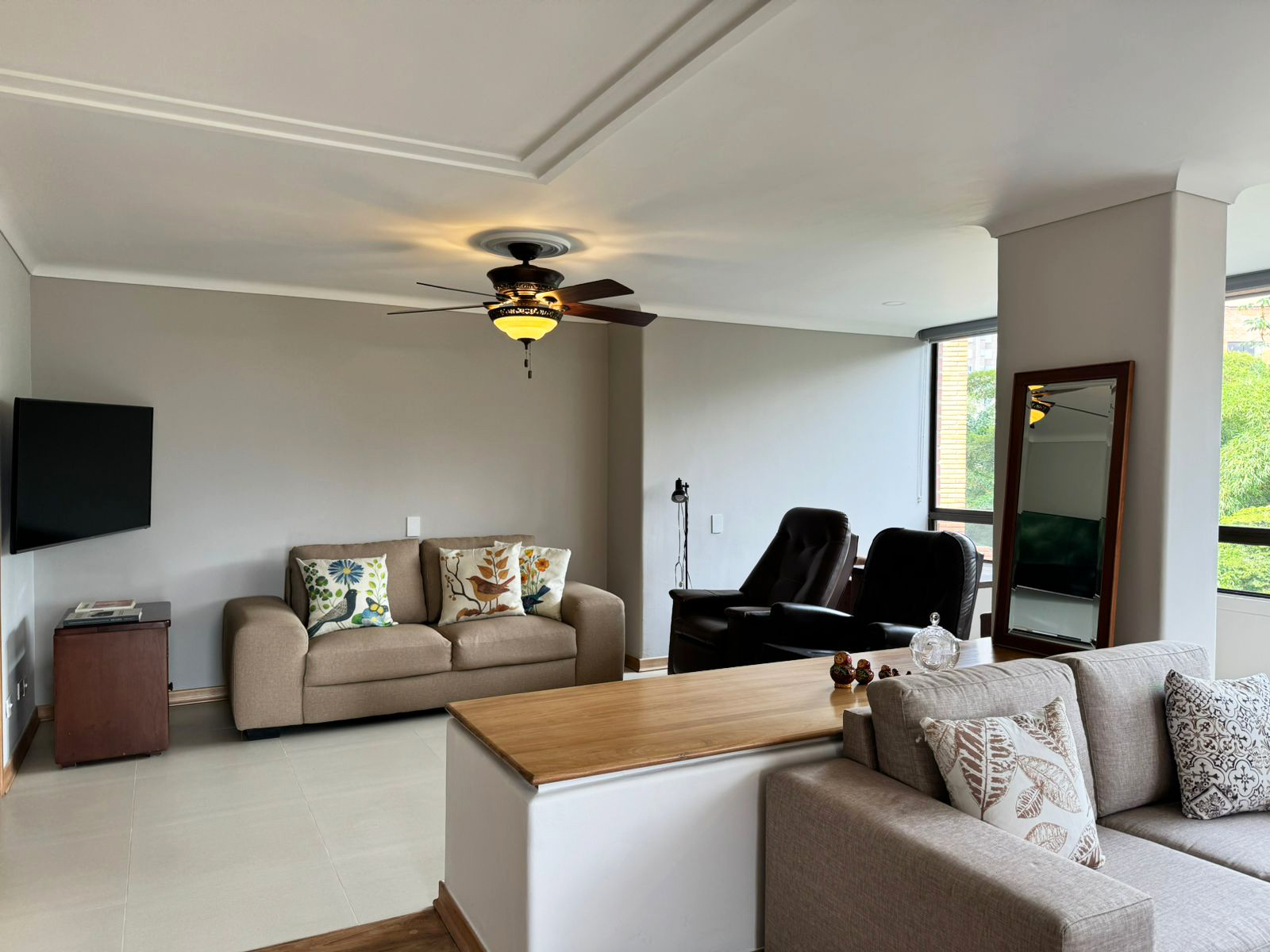 Apartamento en arriendo en Vizcaya, Medellín · foto 9 de 19