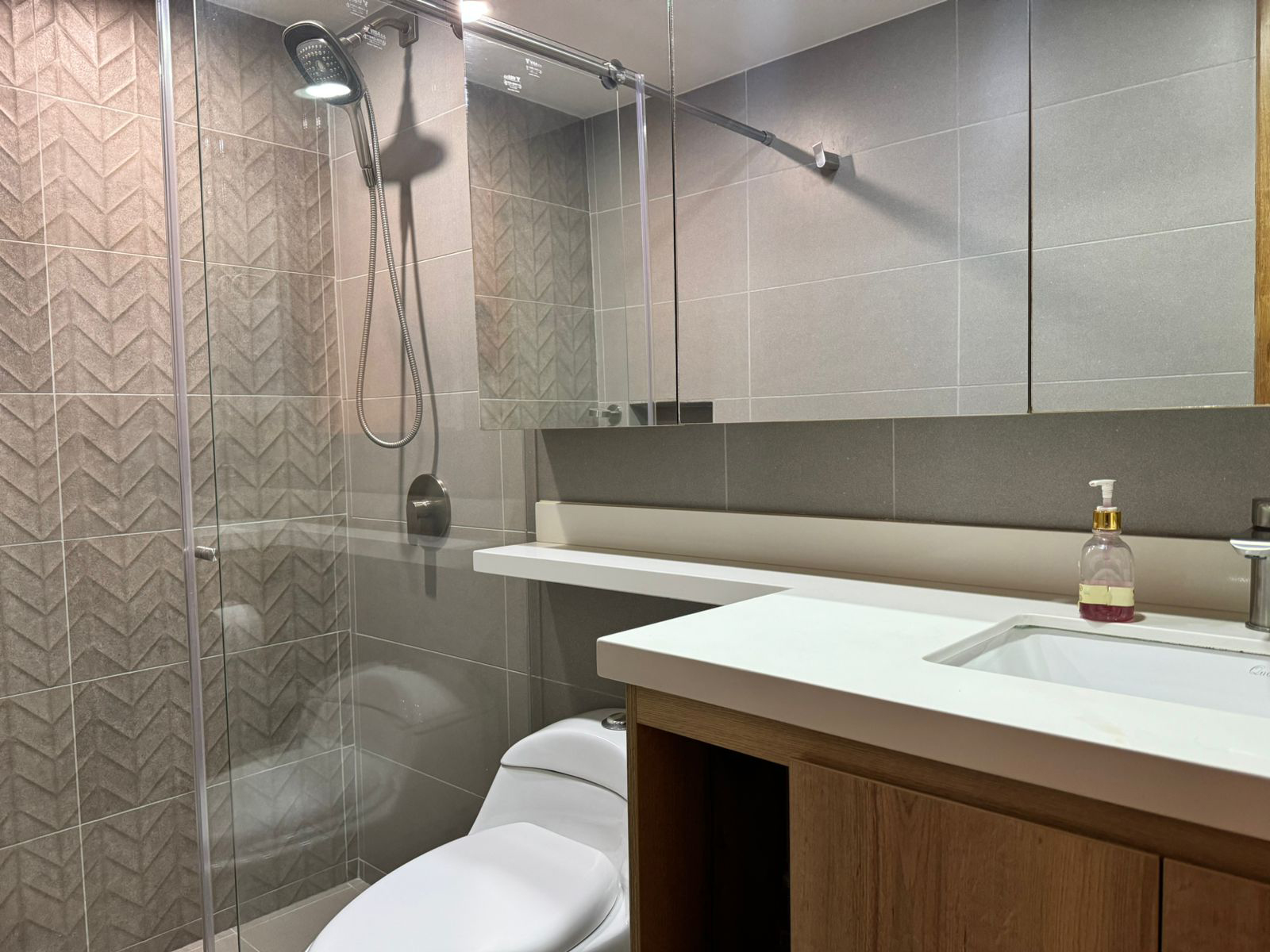 Apartamento en arriendo en Vizcaya, Medellín · foto 14 de 19