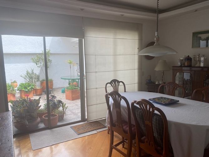 Casa de 4 alcobas en venta en El Batán, Bogotá, 212 m² · foto 9 de 24