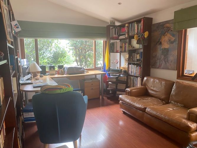 Casa de 4 alcobas en venta en El Batán, Bogotá, 212 m² · foto 18 de 24