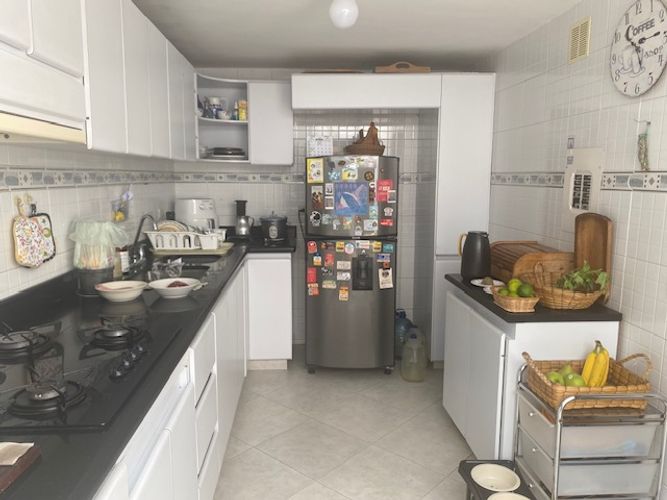Casa de 4 alcobas en venta en El Batán, Bogotá, 212 m² · foto 14 de 24
