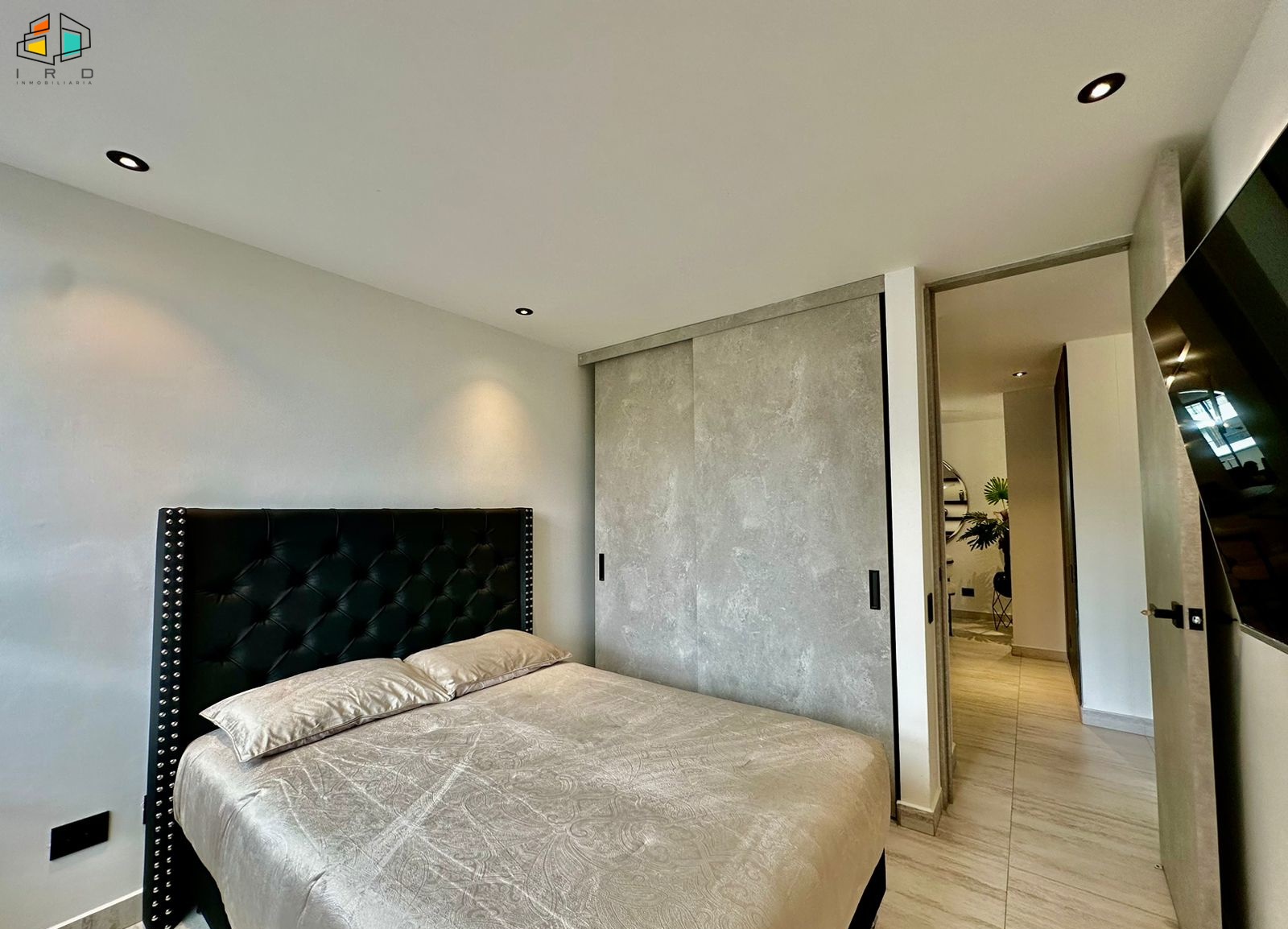 Apartamento en arriendo en Los Balsos, Medellín · foto 19 de 24