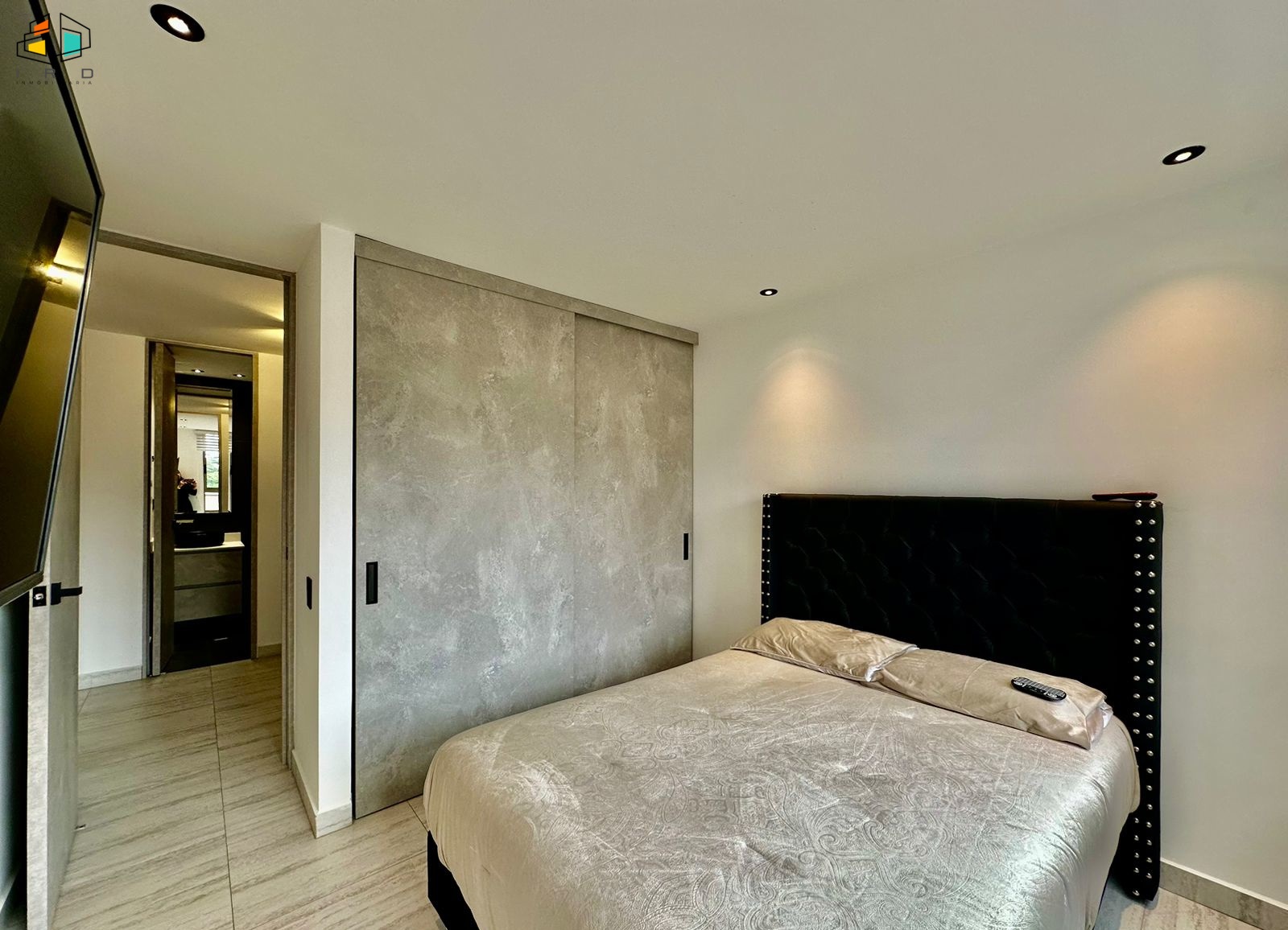 Apartamento en arriendo en Los Balsos, Medellín · foto 20 de 24