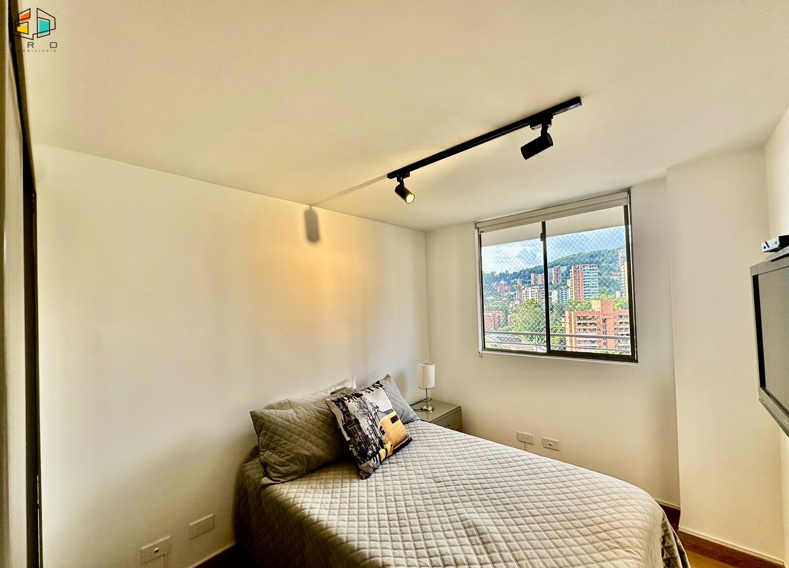 Apartamento en arriendo en El Poblado, Medellín · foto 19 de 24