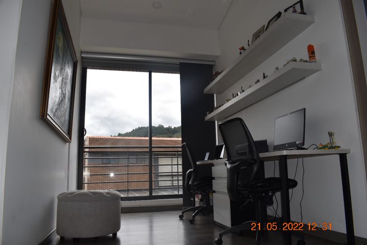 Casa de 5 alcobas en venta en Barandillas, Zipaquirá, 242 m² · foto 4 de 14