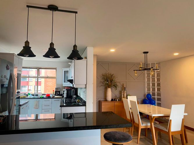 Apartamento de 3 alcobas en arriendo en El Diamante No.2, Medellín, 164 m² · foto 2 de 19