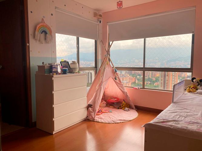 Apartamento de 3 alcobas en arriendo en El Diamante No.2, Medellín, 164 m² · foto 4 de 19