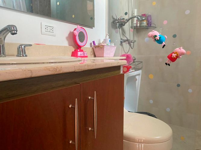 Apartamento de 3 alcobas en arriendo en El Diamante No.2, Medellín, 164 m² · foto 17 de 19
