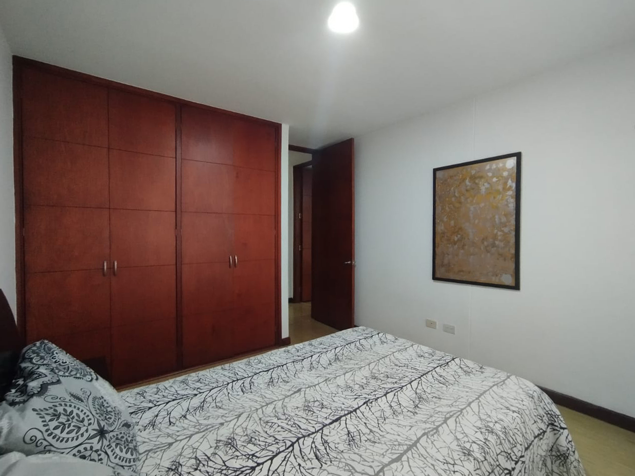 Apartamento en arriendo en Lalinde, Medellín · foto 14 de 15