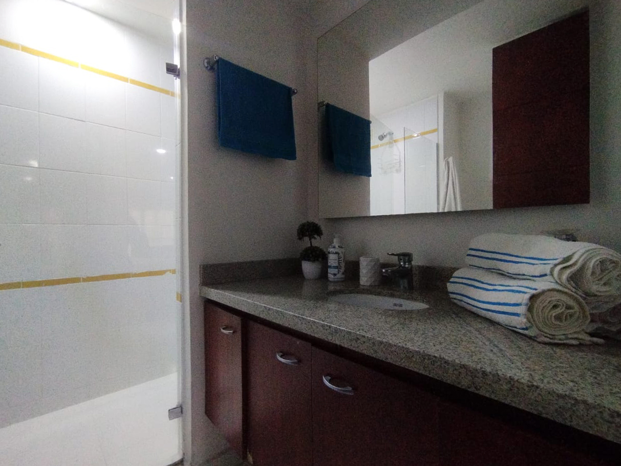 Apartamento en arriendo en Lalinde, Medellín · foto 15 de 15