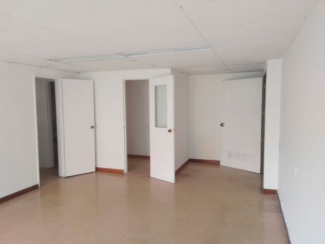 Oficina en venta en Laureles, Medellín, 150 m² · foto 2 de 20