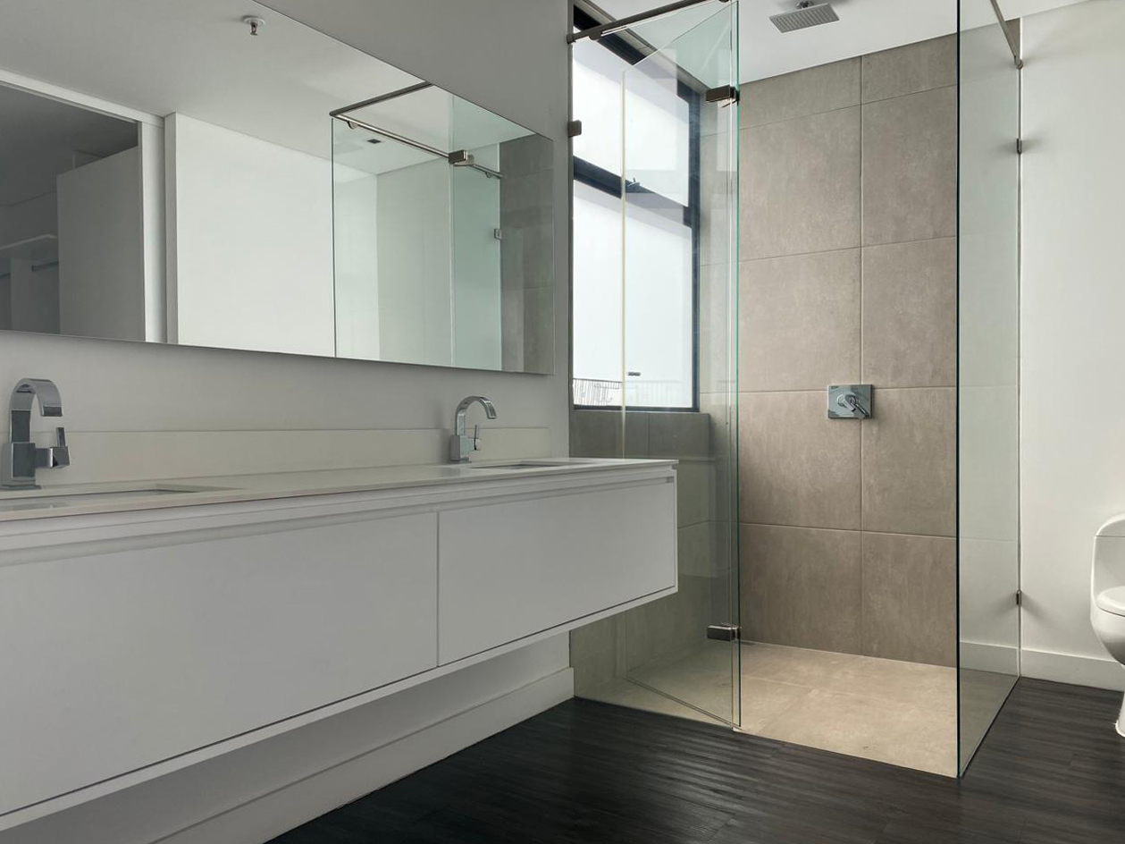 Apartamento en arriendo en Los Balsos, Medellín · foto 18 de 18