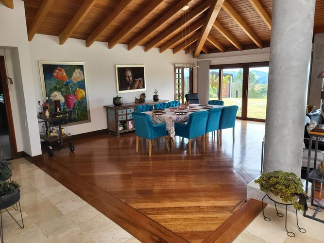 Casa de 5 alcobas en venta en Loma Del Escobero, Envigado, 600 m² · foto 15 de 24