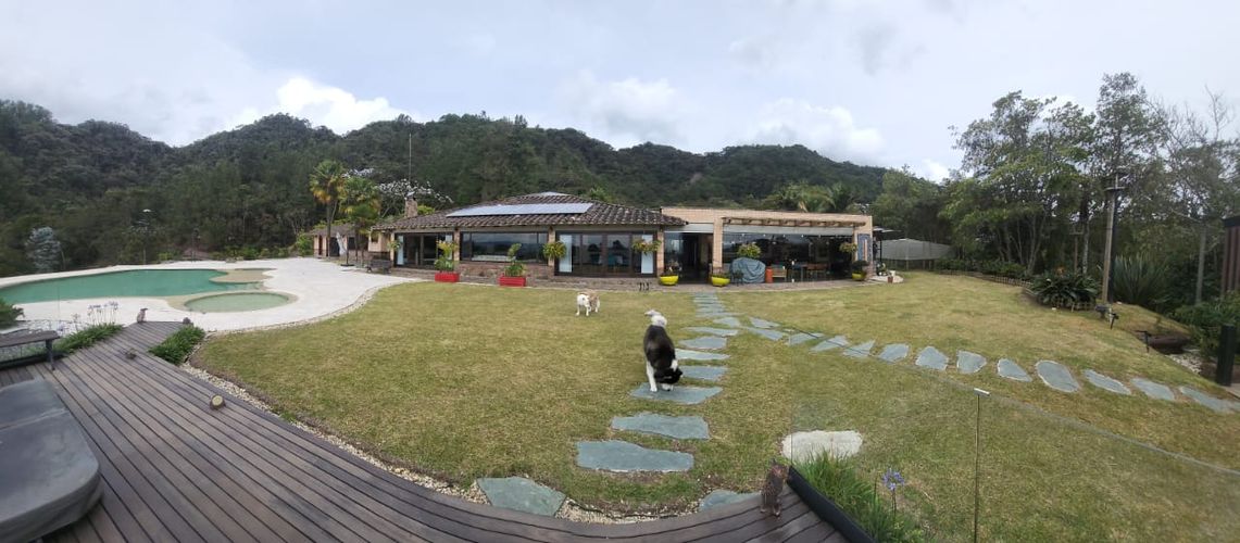 Casa de 5 alcobas en venta en Loma Del Escobero, Envigado, 600 m² · foto 18 de 24