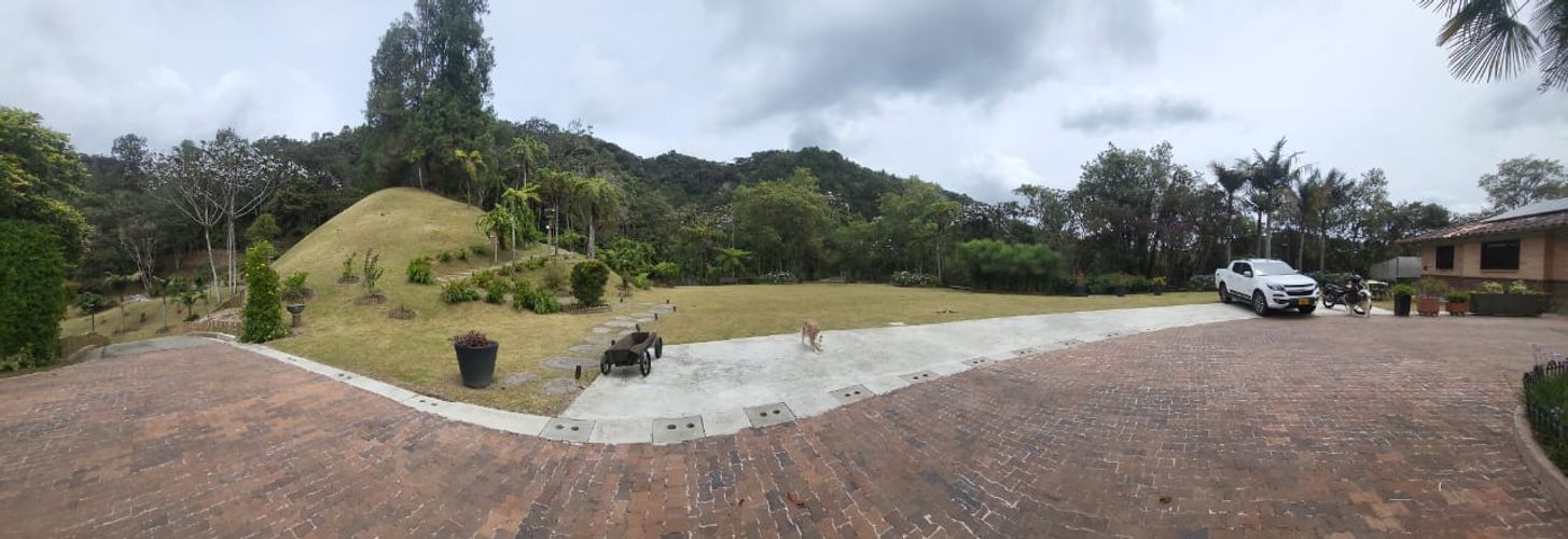 Casa de 5 alcobas en venta en Loma Del Escobero, Envigado, 600 m² · foto 19 de 24