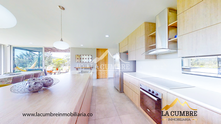 Casa de 3 alcobas en venta en Las Palmas, Rionegro, 350 m² · foto 8 de 14