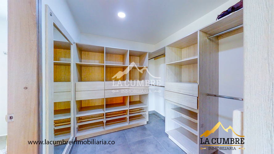 Casa de 3 alcobas en venta en Las Palmas, Rionegro, 350 m² · foto 12 de 14