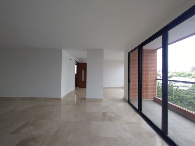 Apartamento de 3 alcobas en venta en Conjunto Residencial El Encanto, Barranquilla, 160 m² · foto 5 de 18