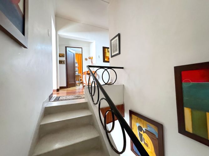 Casa de 5 alcobas en venta en Laureles, Medellín, 284 m² · foto 11 de 21