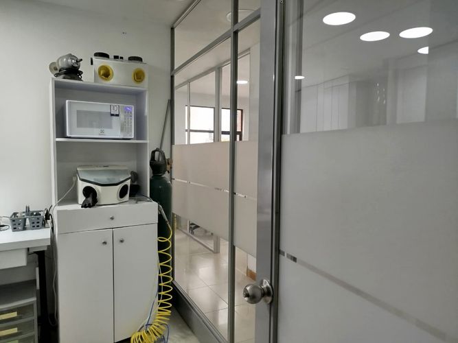 Consultorio en venta en Alejandria, Medellín, 54 m² · foto 3 de 16