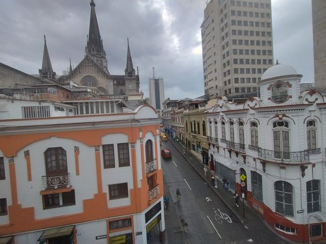 Oficina en arriendo en El Centro, Manizales, 190 m² · foto 20 de 24