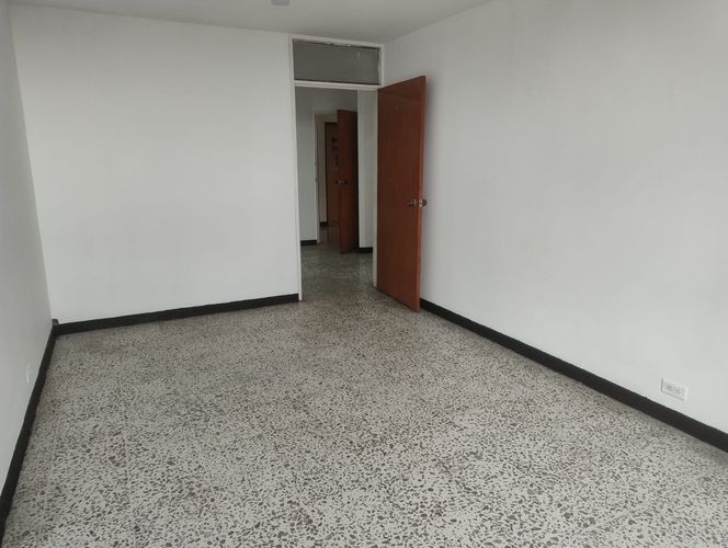 Oficina en arriendo en El Centro, Manizales, 46 m² · foto 7 de 12