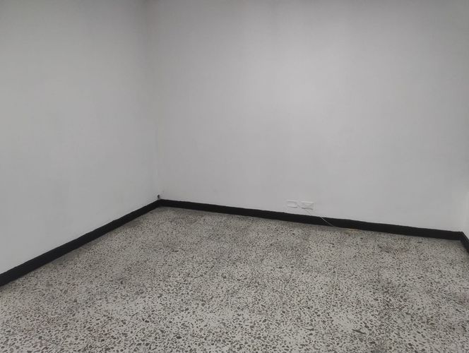 Oficina en arriendo en El Centro, Manizales, 46 m² · foto 9 de 12