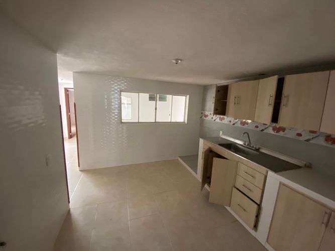 Casa de 6 alcobas en venta en La Concordia, Bucaramanga, 270 m² · foto 5 de 17